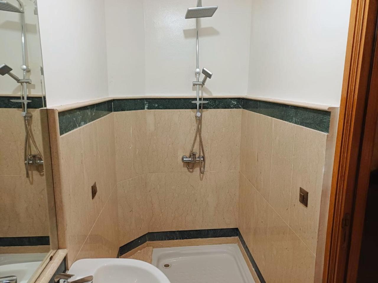 Apartment Youssef Reservee Aux Familles Marrakesh